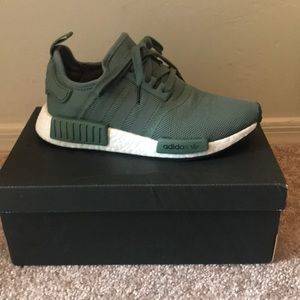 Adidas NMD R1 Mens 5US Army Green